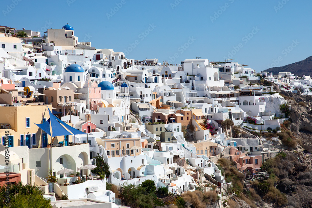 Fototapeta premium Village Oia on the greek island Santorini