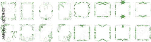 Foto Christmas frames with green leaves and berries