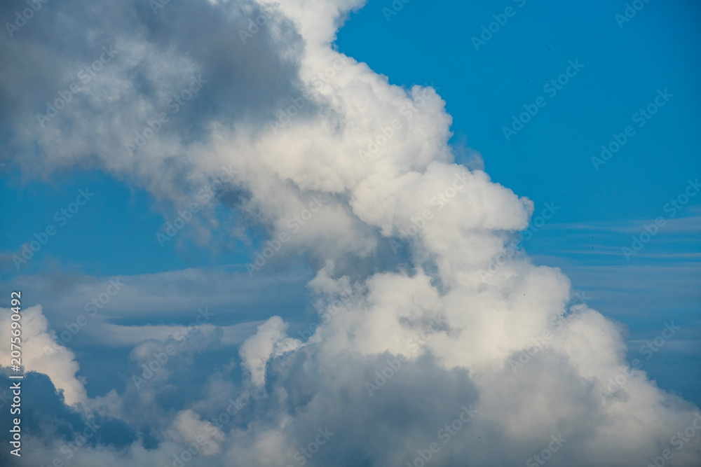 Fototapeta premium Sky with clouds beautiful fluffy. Sky background.