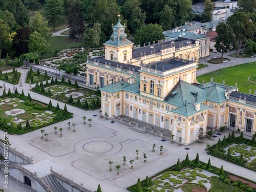 Wilanów Palace close-up aerial — Baroque architecture, formal gardens, Warsaw Poland