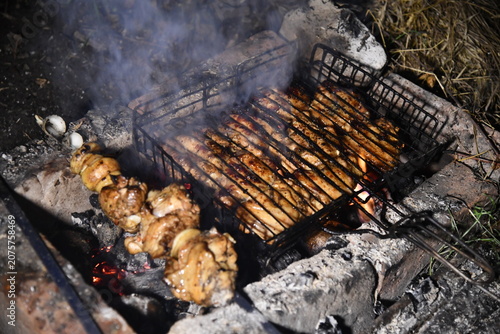 Fotografi Chef preparing and making Traditional Turkish Doner Kebab meat
