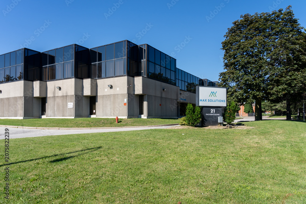 Obraz premium Scarborough, Toronto, Canada - June 27, 2026: Max Solutions Canada facility on Finchdene Square in Scarborough, Toronto, Canada. Max Solutions is a specialty packaging company that provides folding 