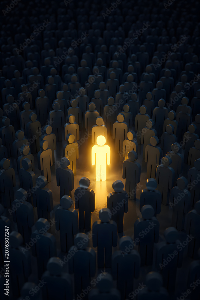 Obraz premium Single golden glowing person standing among dark figures