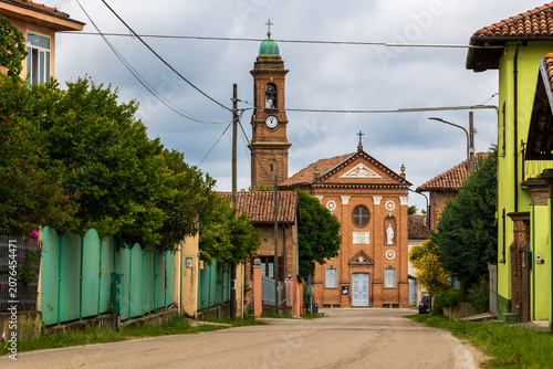 Fotografía Brick bell tower facade of the Chiesa di Santa Maria in the hamlet of Annunziata
