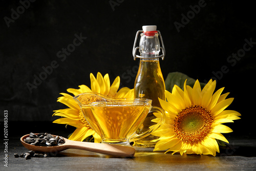 Gravy boat of sunflower oil...