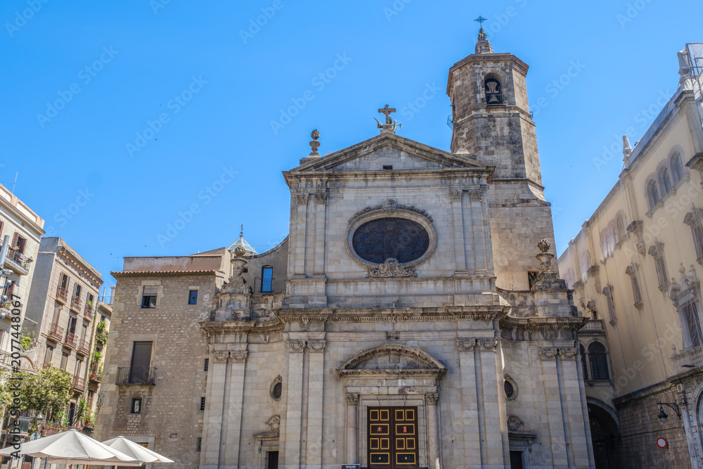 Fototapeta premium Basilica of Our Lady of Mercy Facade In Barcelona, Basilica de la Merce, Baroque Architecture, Bell Tower, Gothic Quarter
