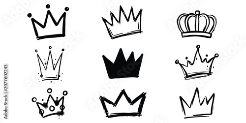 Photos Set of black hand drawn crown icons with sketch style and graffiti textures