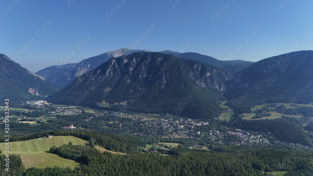Fototapeta premium Payerbach an der Rax