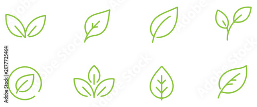 Foto Green eco-friendly leaf icon set in minimalist style showing different leaf shap