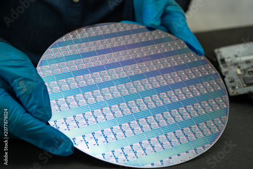 Silicon wafer for manufacturing semiconductor of integrated circuit.