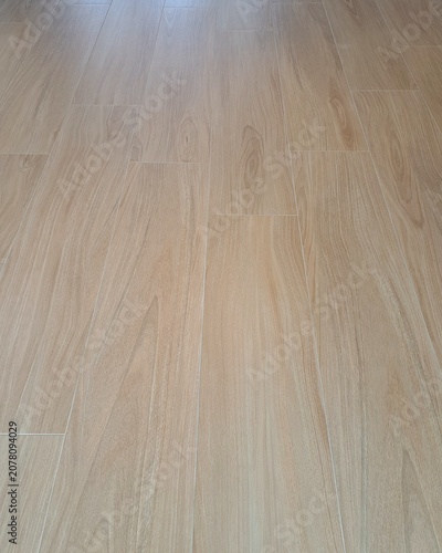 Wood Look Porcelain Tile Floor in Staggered Layout.
