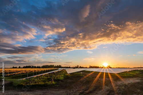 Foto ground mounted photovoltaic power station