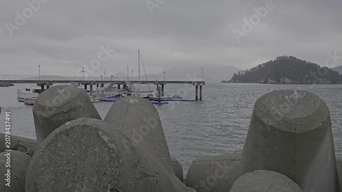 Sea view video over Tetrafort with a view of the dock