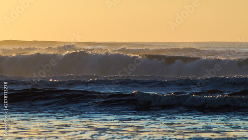 Coucher de soleil sur la plage de Moliets, dans les Landes