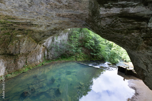Source du Lison à Nans‑sous‑Sainte‑Anne dans le département du Doubs