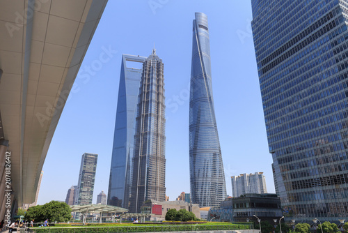 Obraz na plátně Shanghai Tower, Jin Mao Tower and Shanghai World Financial Center in Lujiazui, S