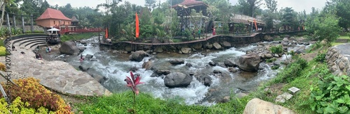Canvas Print landscape in the river