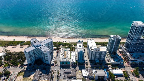 Obraz na plátně Aerial view of Miami Beach coastline with oceanfront condo buildings