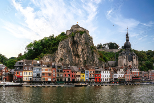 Foto View of the old town of Dinant, Belgium.