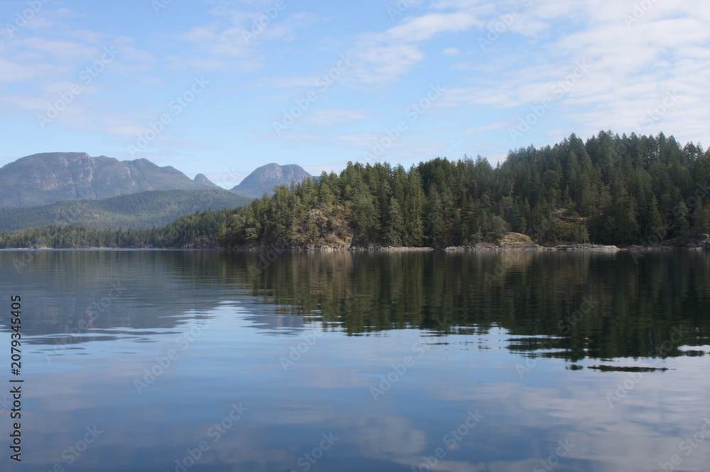 Fototapeta premium Bute Fjord - Sunshine Coast - Kanada / Bute Inlet - Sunshine Coast - Canada /