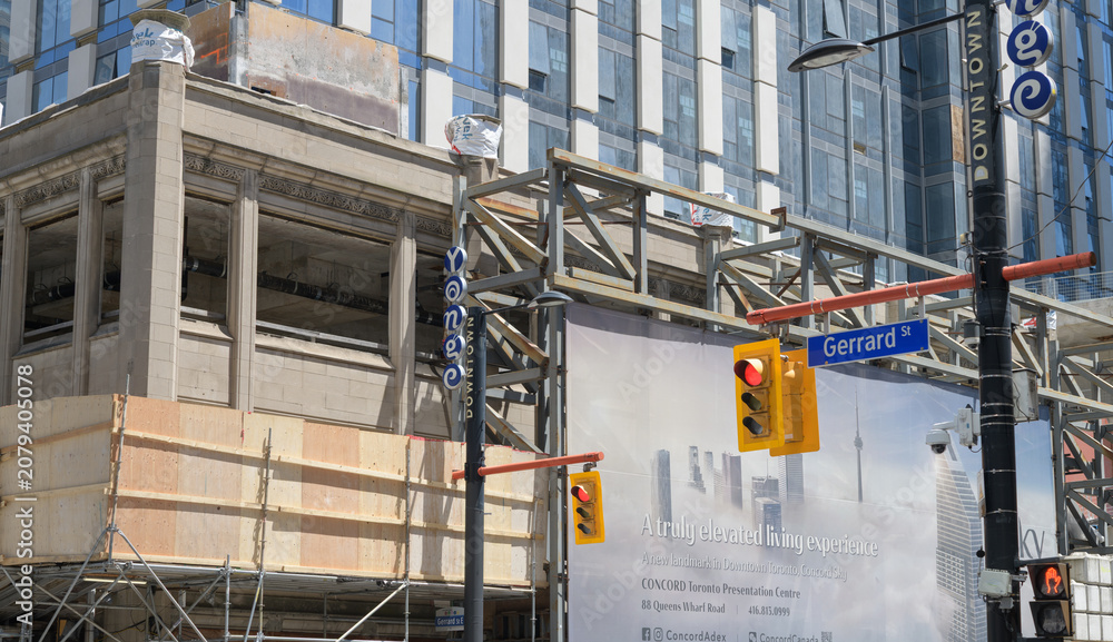 Obraz premium construction site at Concord Sky / Concord Adex located at 391 Yonge St at Gerrard St E, Toronto