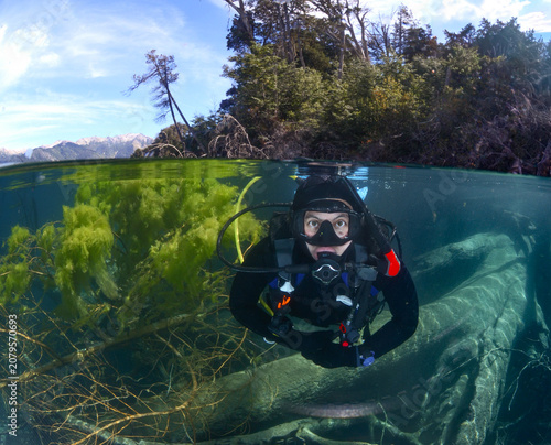 Buceo en Cordillera.