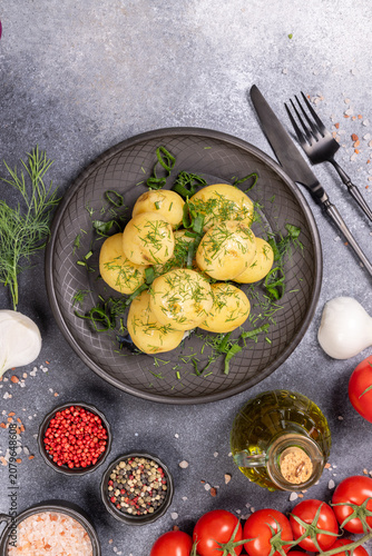New potatoes with fresh dill and olive oil