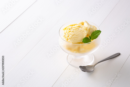 バニラアイスクリーム