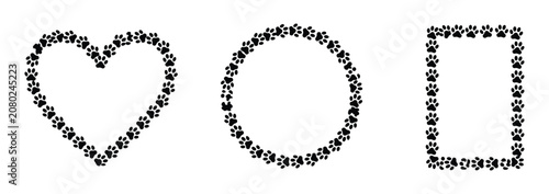 Foto Geometric Floral Shapes: A trio of classic geometric shapes—a heart, a circle, and a square—individually outlined with delicate floral elements, offering a unique decorative graphic resource