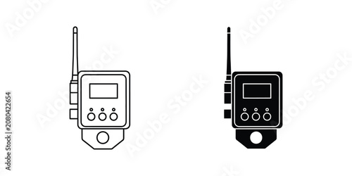 Foto Wireless radio transmitter device set in outline and solid black style for commu