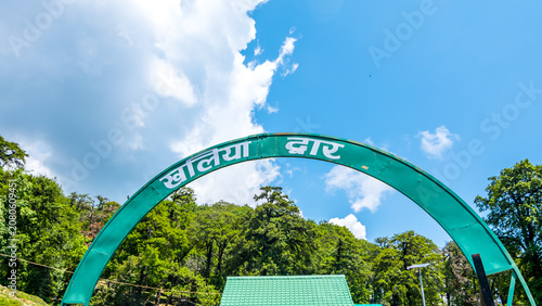 Bild auf Leinwand Khaliya Top is a high altitude alpine meadow situated in the Kumaon Himalayas of