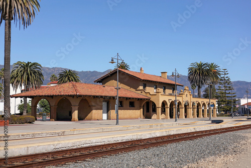 Konstfotografi Santa Barbara, California, USA - Historic Santa Barbara Train Station with Spani