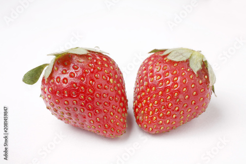 Quadro su tela strawberries on white background