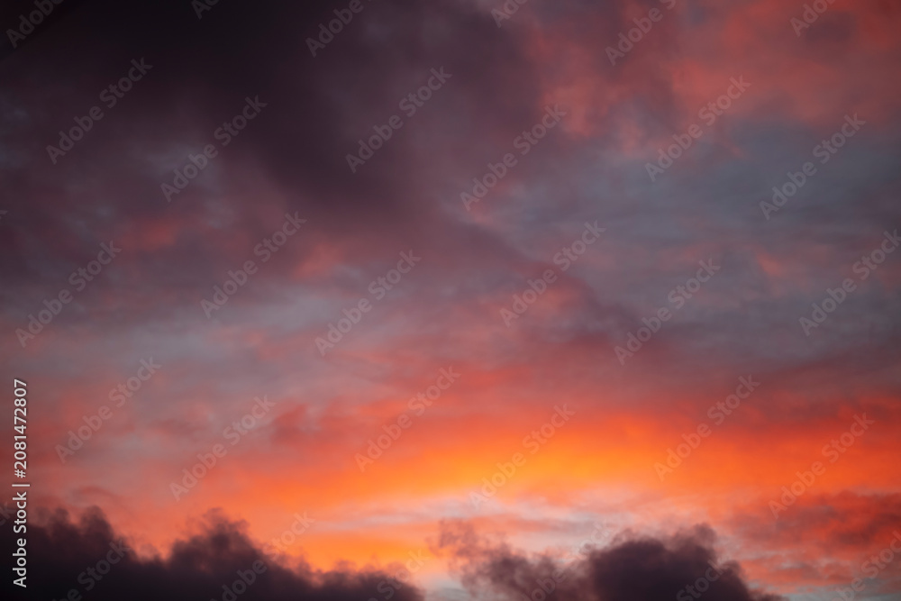 Fototapeta premium Overlay de Ciel Tropical – Ambiance Exotique pour Compositions Vibrantes