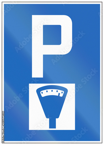 Indication road sign used in Switzerland - Paid parking