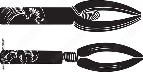 Fotografie Set of nutcrackers with wave pattern handles