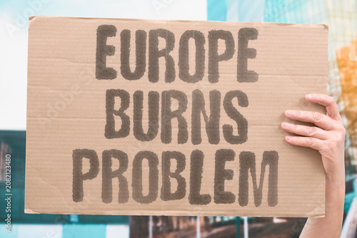 Фотография "Europe Burns Problem" Continent faces escalating fire crisis