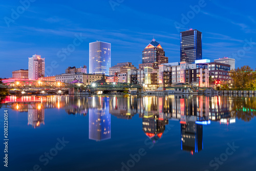 Fotografie Rochester, New York, USA downtown city skyline on the Genesee River