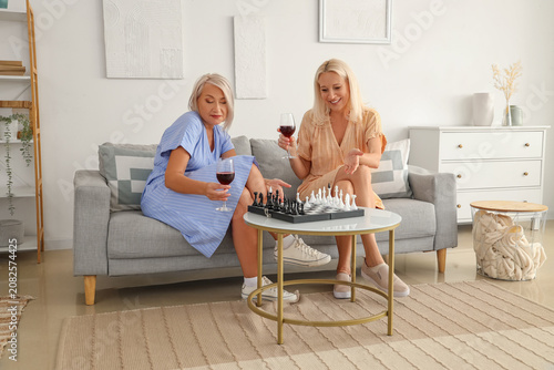 Mature female friends with ...