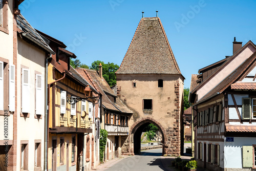Cuadro en lienzo Aftertor in Bœrsc im elsass