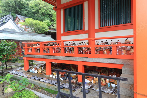 Slika na platnu A Japanese shrine : a scene of the precincts of Awashima-jinja Shrine in Wakaya