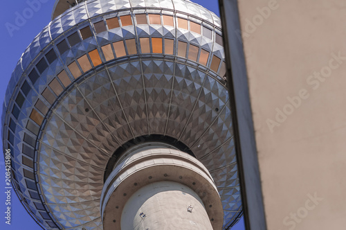 Bild auf Leinwand Berliner Fernsehturm - Alexanderplatz