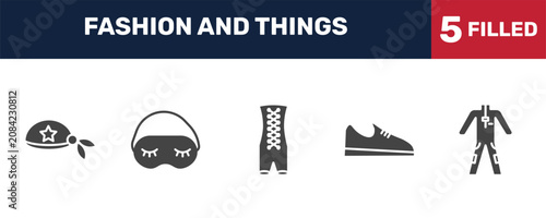 Cuadro en lienzo fashion and things icon set with pirate scarf, sleeping mask, shoe side view, working coverall signs in filled style