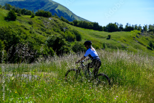 MONTAGNA IN BICI ESCURSIONE