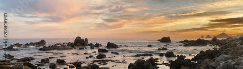 epic sunset over famous arch in cabo san lucas