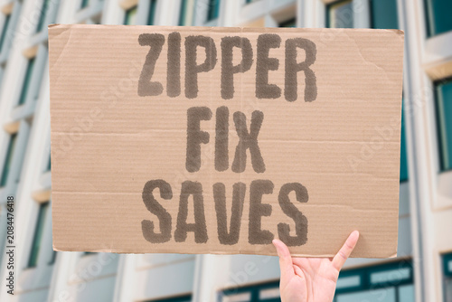 Fotografía "Zipper fix saves" Repairing a broken zipper is worthwhile