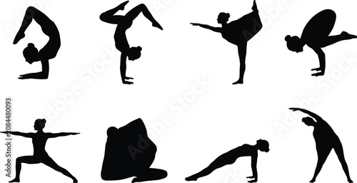 Foto Silhouettes of yoga practitioners performing balance, stretching, and strength p