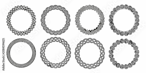 Foto celtic knot circular frames in black and white line art on white background circ