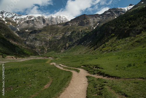 Landscape in the Pyrenees, Pineta Valley, Monte Perdido, Camino de los Llanos de la Larri, Aragón, Huesca, Spain