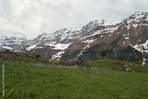 Landscape in the Pyrenees, Pineta Valley, Monte Perdido, Camino de los Llanos de la Larri, Aragón, Huesca, Spain